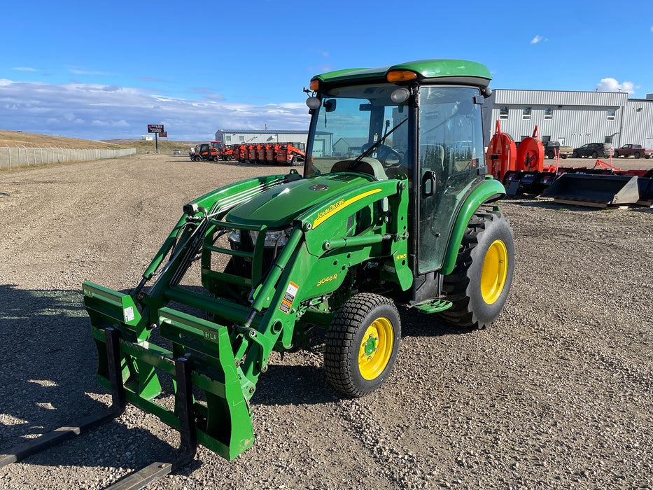 2017 John Deere 3046R, S# 1LV3046RLHH401524