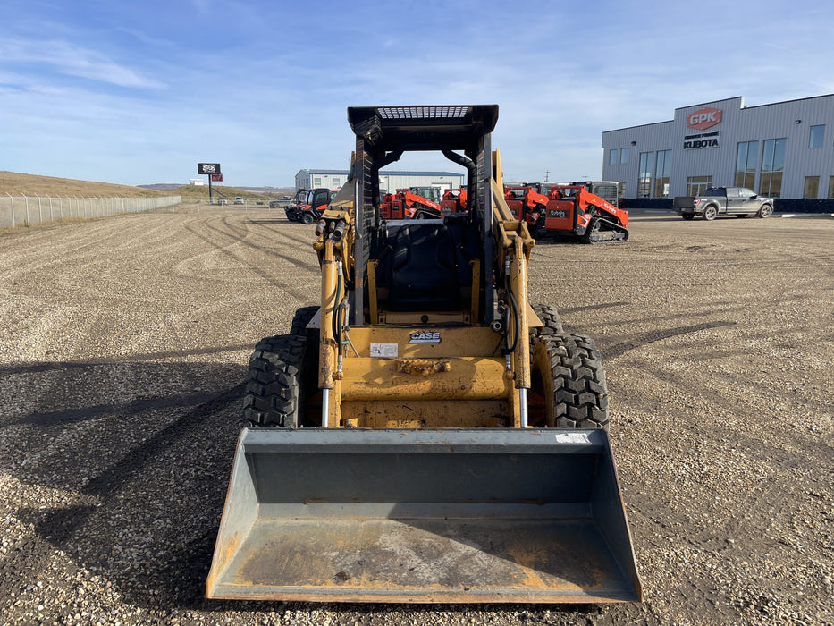 1997 Case 1845C skid steer with bucket