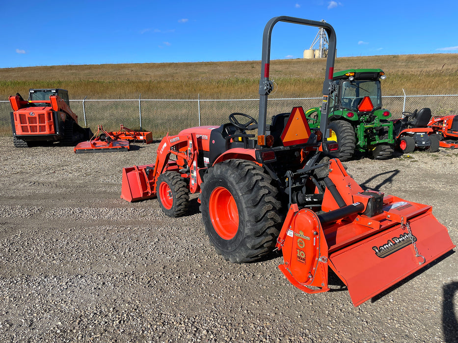2019 Kubota B2650HSD tractor, rear three quarter left
