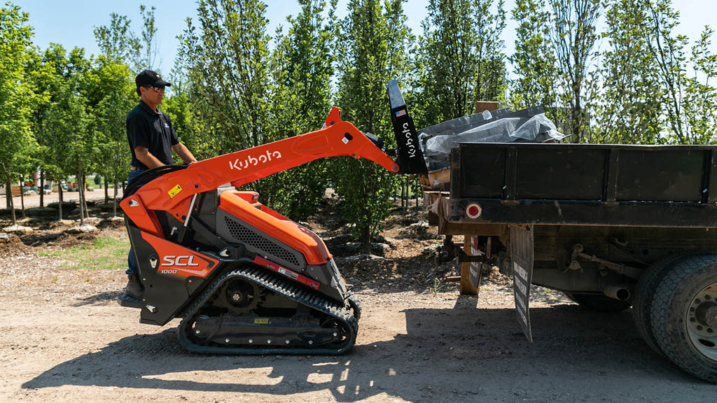 COMPACT TRACK LOADERS visual data 6