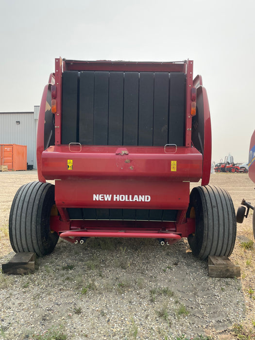 New Holland 560RB - Grande Prairie Kubota