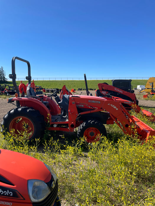 2009 Kubota L3240DT, S# 52276
