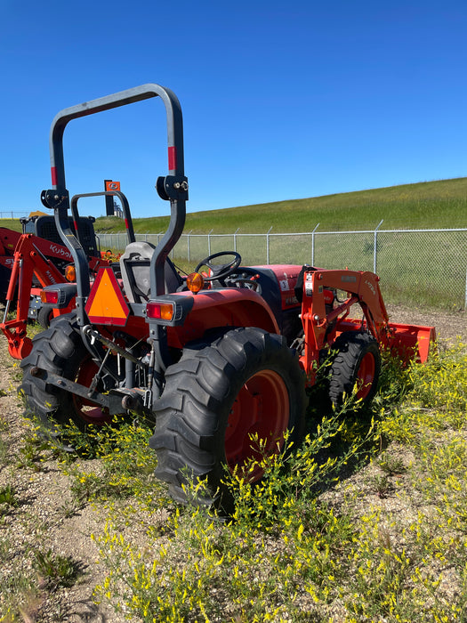 2009 Kubota L3240DT, S# 52276