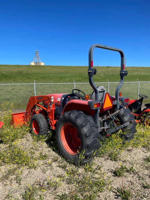 2009 Kubota L3240DT, S# 52276