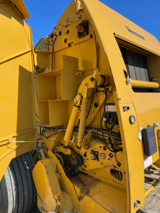 2016 Vermeer 605N, S# 003504