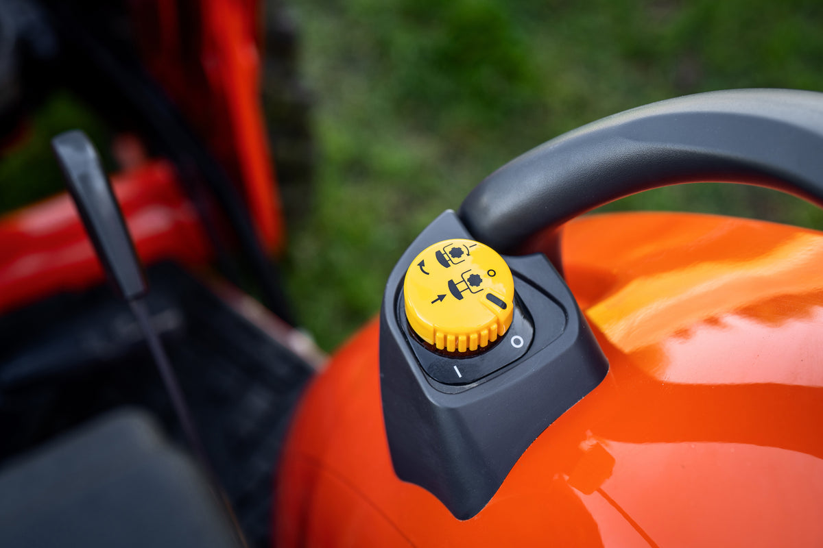 L3302HST - Grande Prairie Kubota