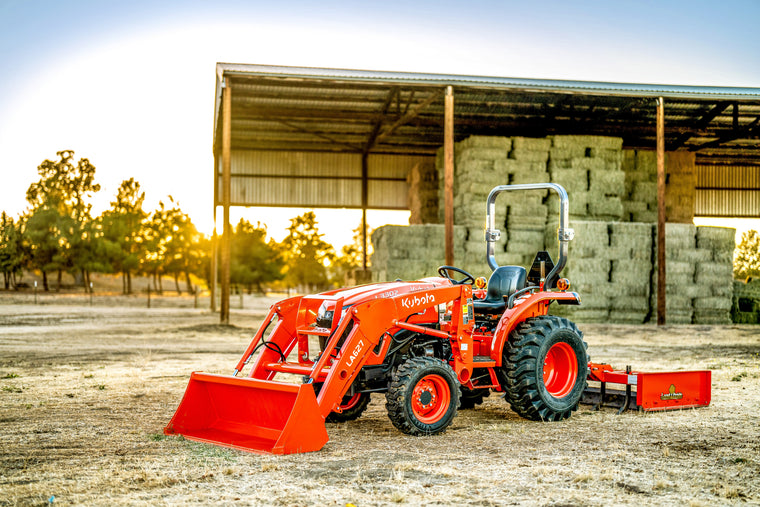 Kubota L3302HST
